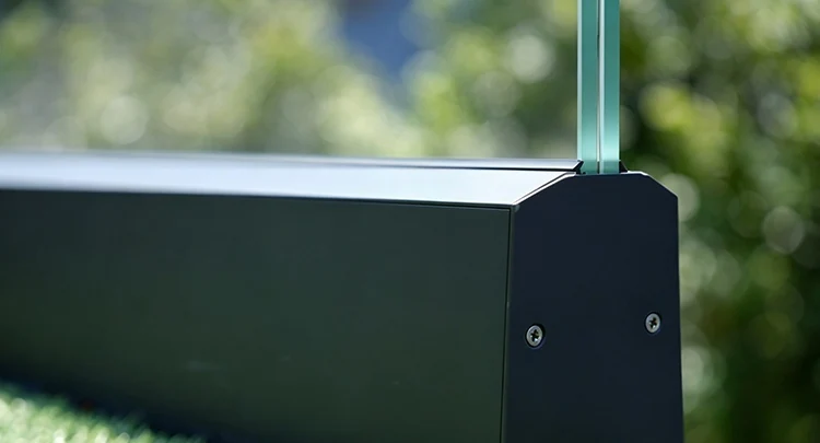 Base-channel support and coordinated fixings.